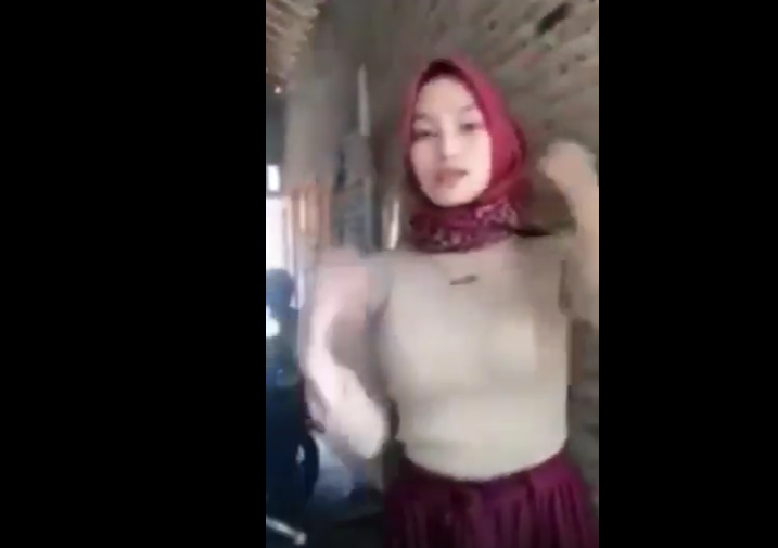 Top Hijab Viral Di Jajanin Pacar Temen Langsung Di Ajak Olahraga Malam